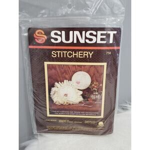 NEW Sunset Stitchery Needlepoint Embroidery Kit Love Birds Wedding‎ Vintage Gift